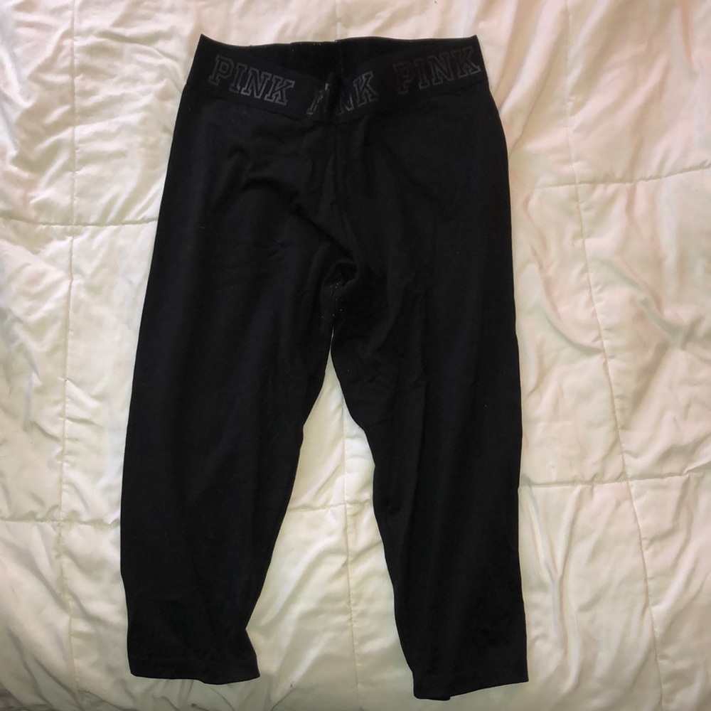 PINK ultimate capri leggings